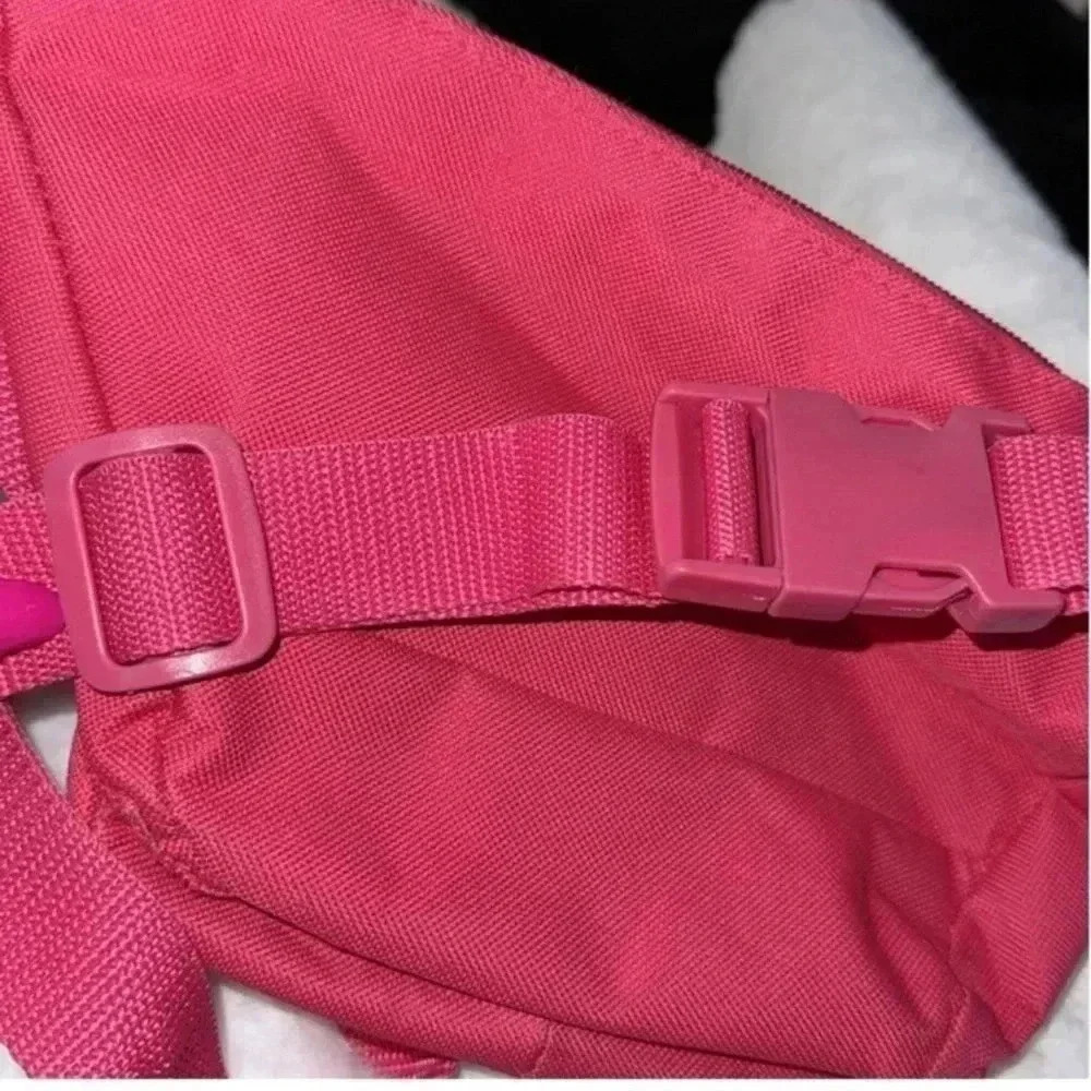 Vintage Hot Pink Everest Signature 90’d Fanny Pack Belt Bag Barbiecore Concert - Picture 7 of 10